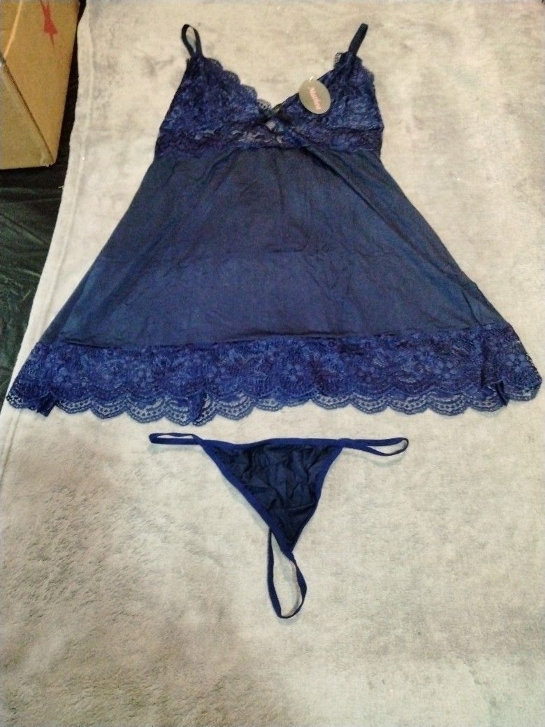 Ladies Nightgown Size Large