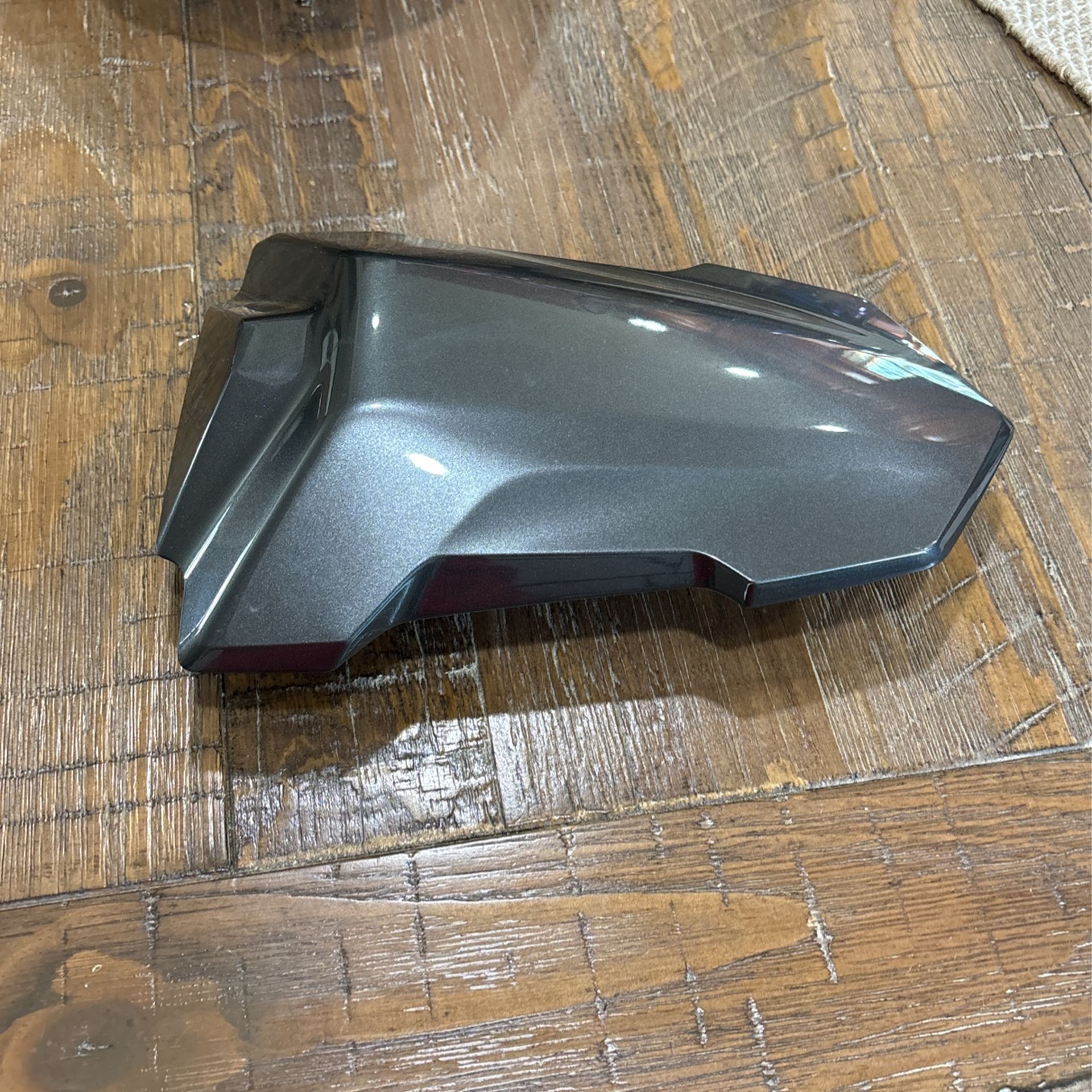 BMW S1000 RR  Cowl Cover.   