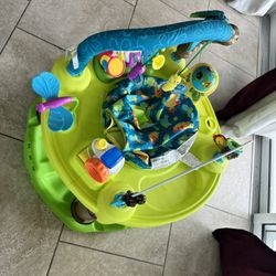 Exersaucer Triple Fun