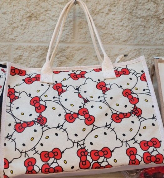 Hello Kitty Bag