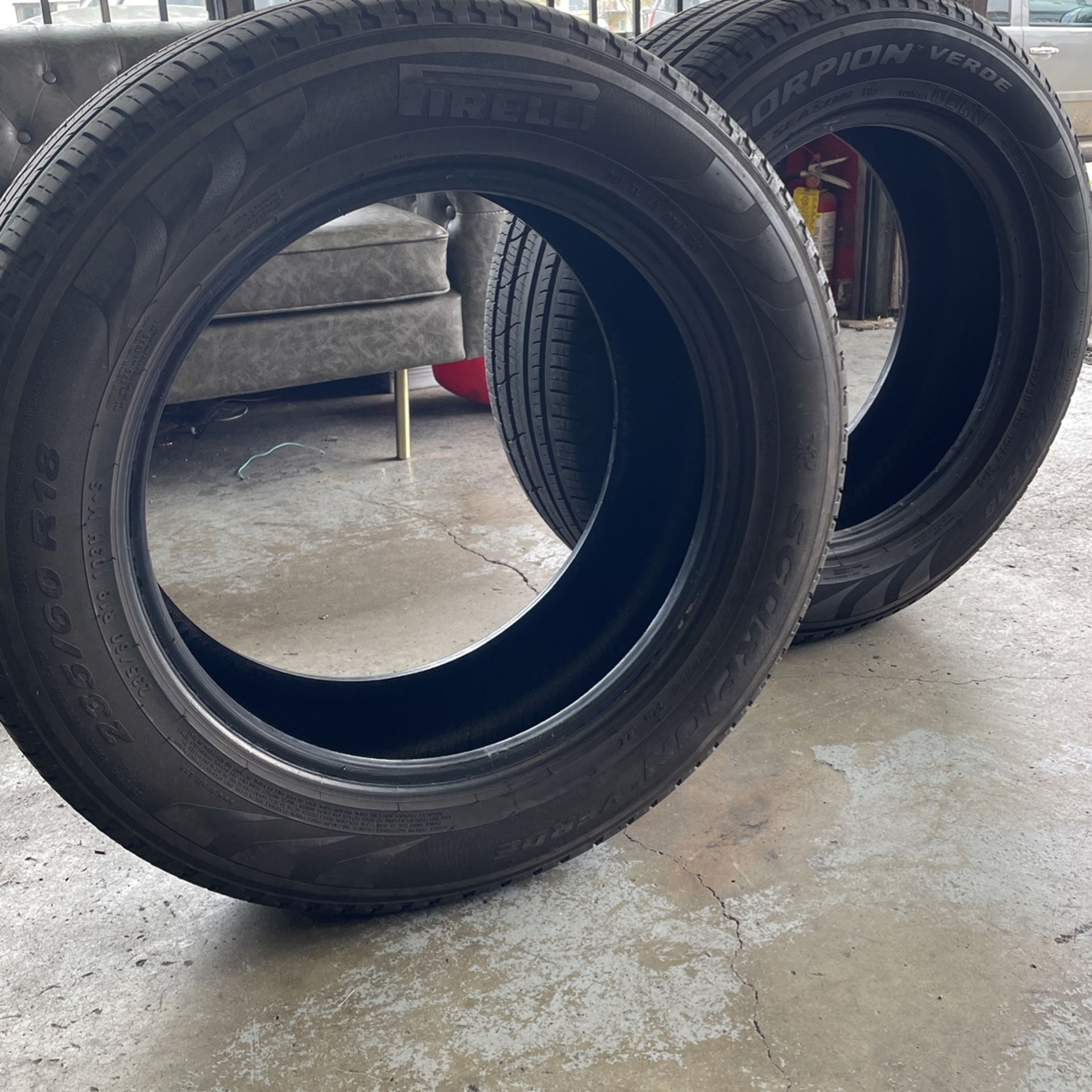 2 Tires 235/60/18
