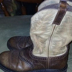 Womens Boots Size 9