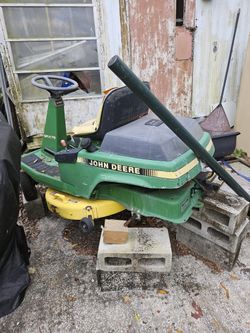 John Deere R75