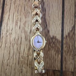 Rare Vintage Woman's Seiko Bracelet Gold Tone Watch