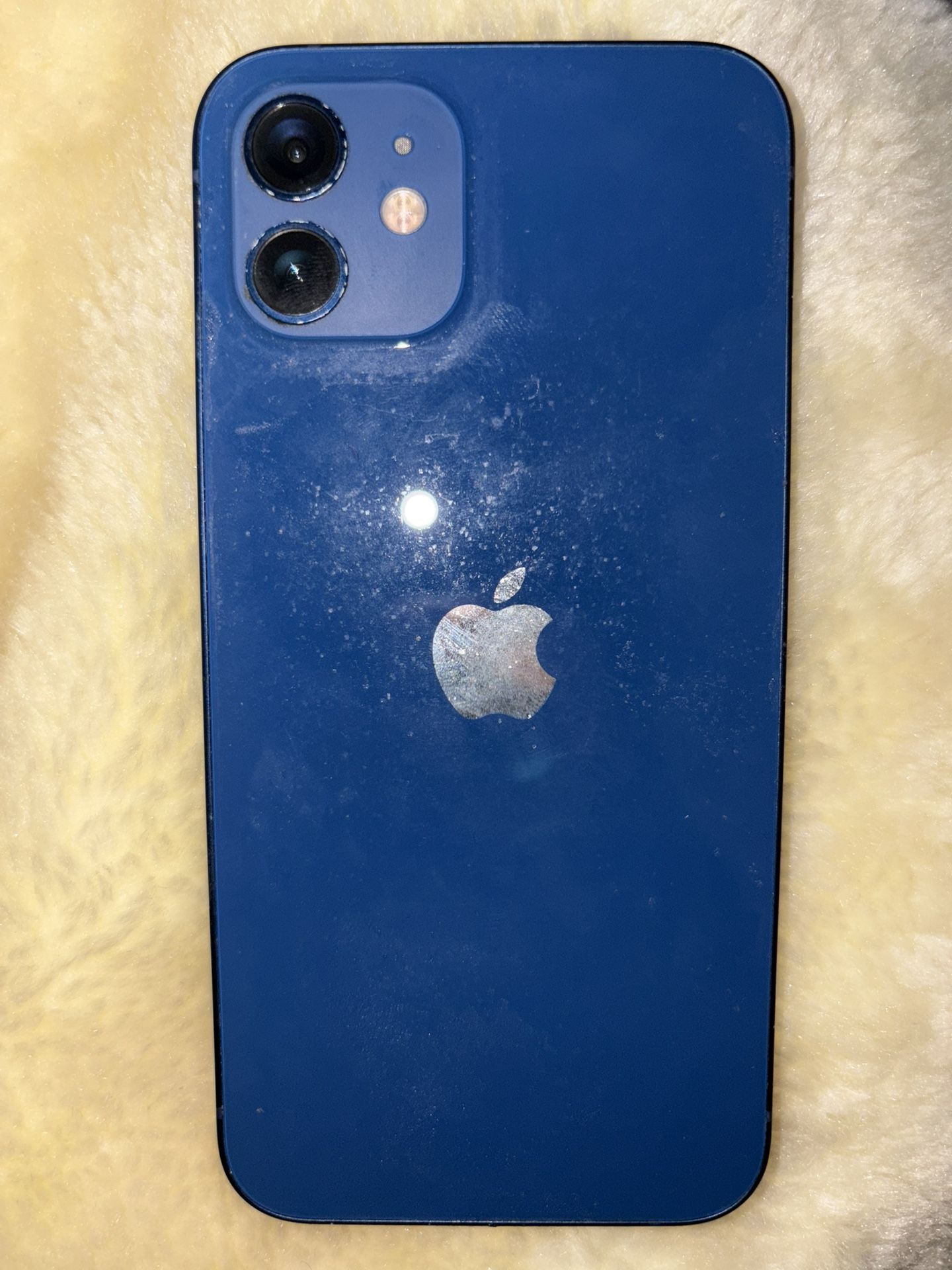 Used* Iphone 12 