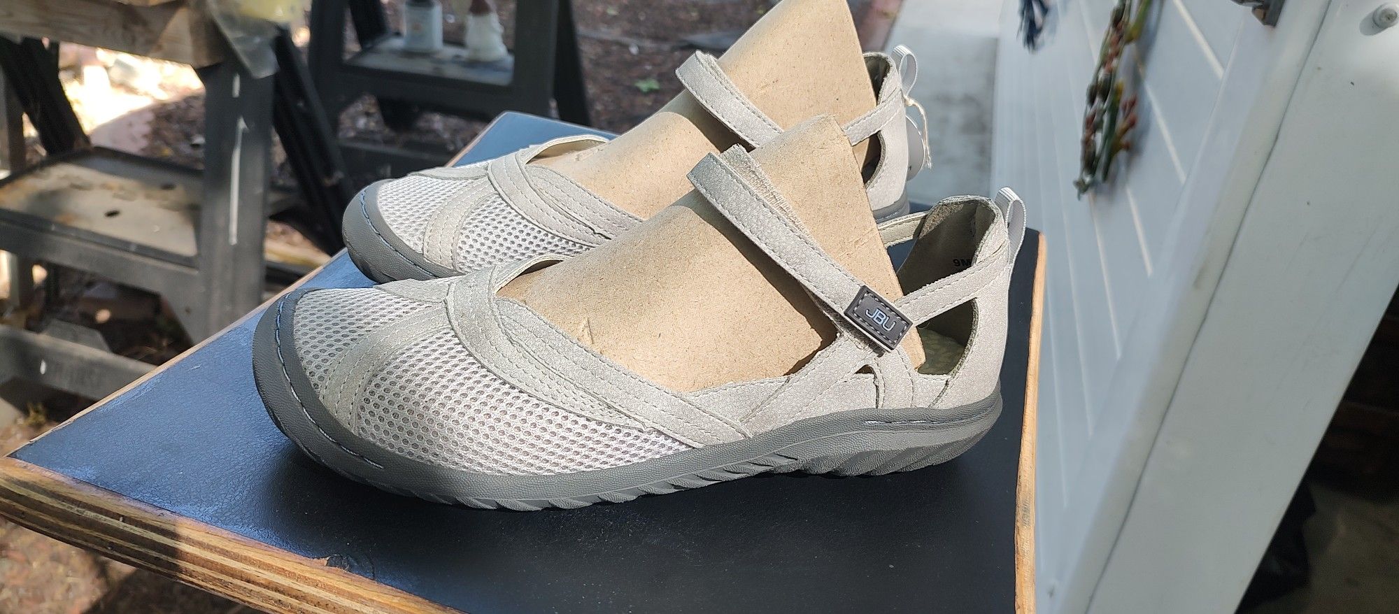 JBU by Jambu Raven Mary Jane Flat Sz 9