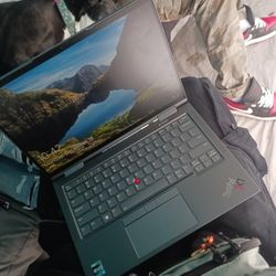 Lenovo ThinkPad X1 Yoga Gen 8 