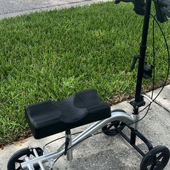 Nova Knee Scooter