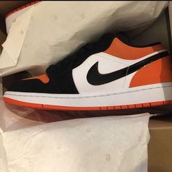 Nike Jordan 1 Low Starfish Sz 12