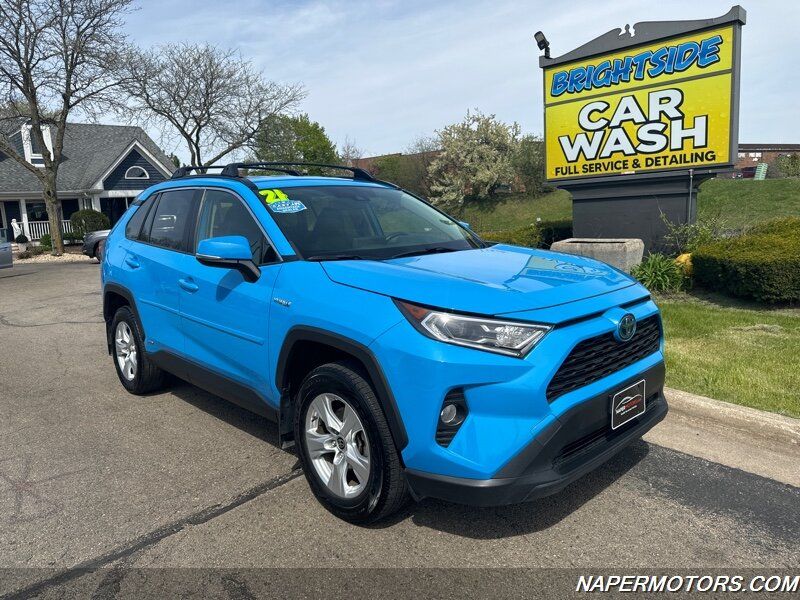 2021 Toyota RAV4 Hybrid XLE