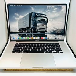 Apple MacBook Pro 16” 2019 
8-CORE i9 16GB 1TB Radeon Pro 5500M 4GB VRAM Black Friday Deal