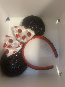 Disneyland Minnie Mouse Ears And Wand 