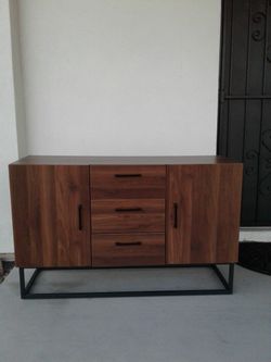 Entertainment center TV Stand Console Table  47 W X 16 D X 30 H Inches 