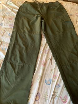 Green Straight Leg Pants 