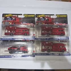Hot Wheels Team Transport Ferrari Toyota Sprinter