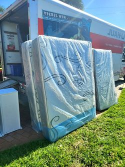 NEW FULL PILLOW TOP MATTRESS AND BOX SPRING -- Also Available In All Sizes.