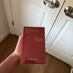 Colonge baccarat 540 rouge