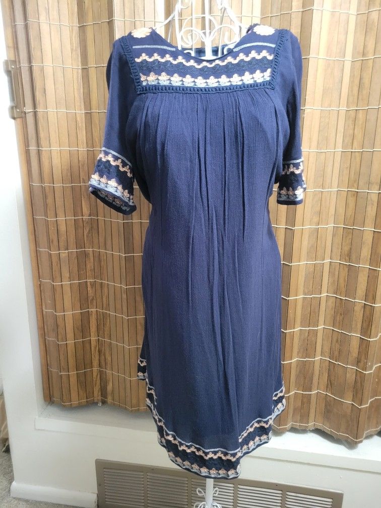 Woman's Dress