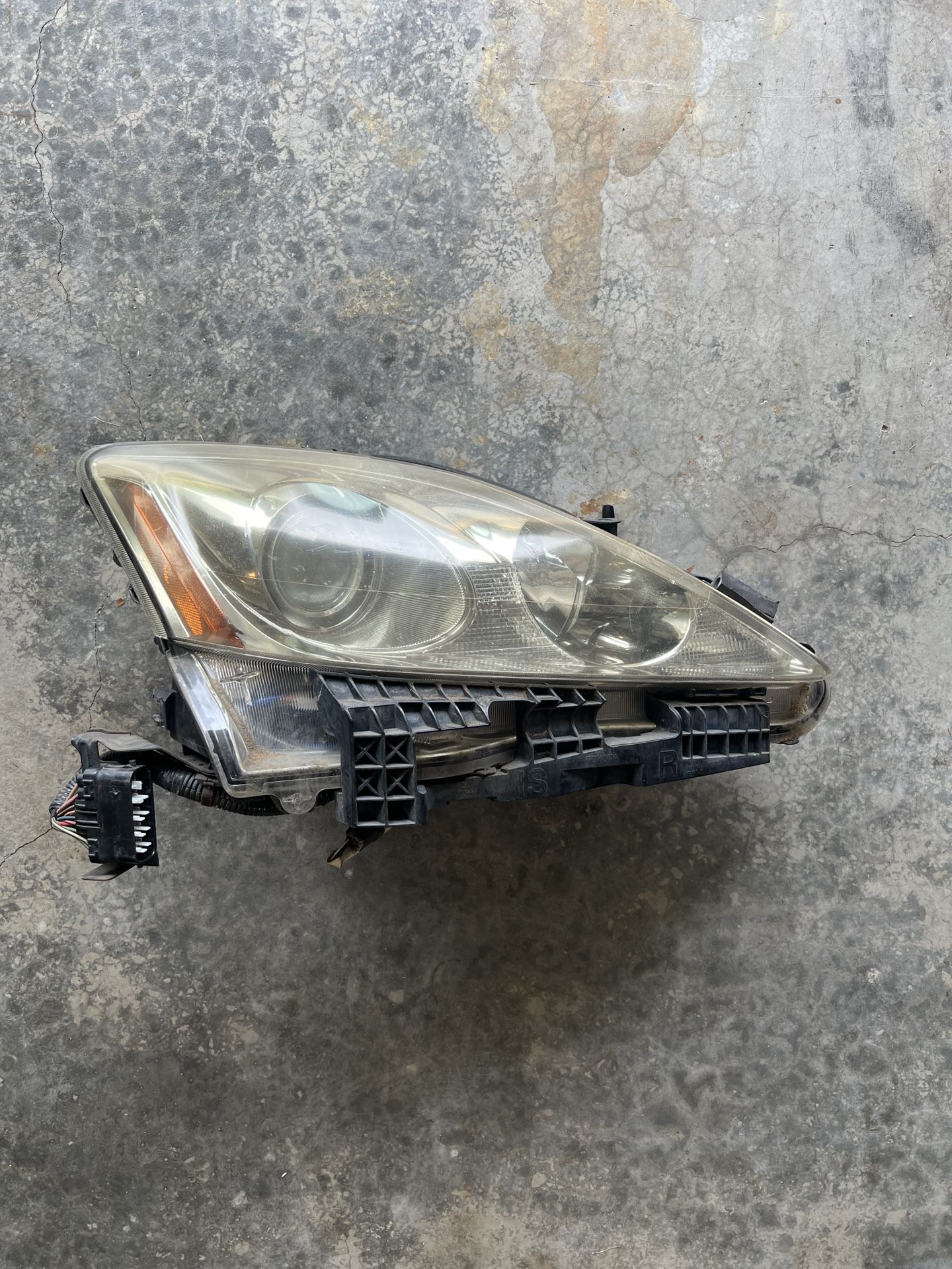 2006 Lexus Is250 Or Is350 Passenger Xenon Headlight
