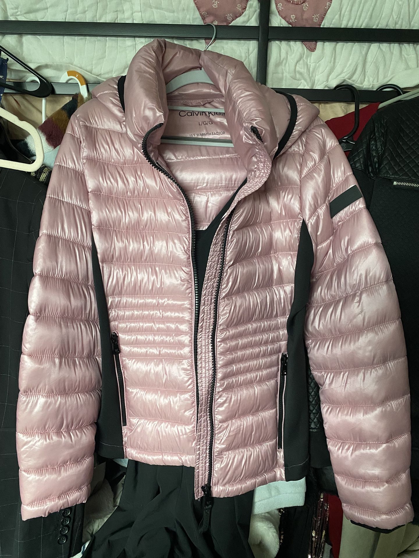 Pink Calvin Klein Stylish Puff Jacket With Hood L