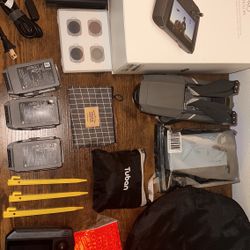 DJI Mavic 2 Pro (4K) with Smart Controller (2019) and Accessories