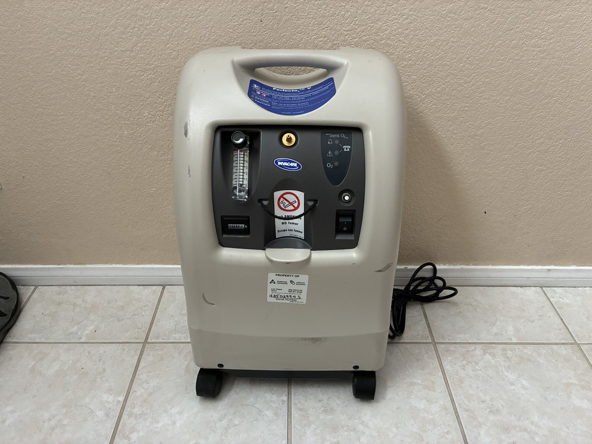 INVACARE Perfecto2 V Concentrator Powers Up Works