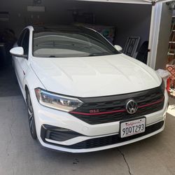 VOLKSWAGEN JETTA 2019 GLI