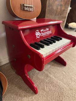 Schoenhut 25 Key Red Toy Piano