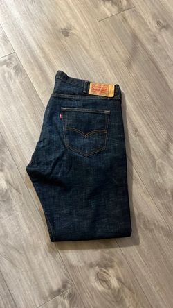 Levi's Dark Wash Denim Jeans button