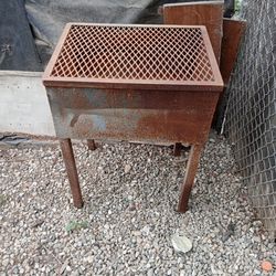 BBQ PIT