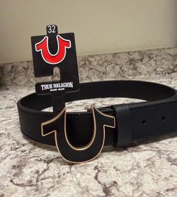 True religion Authentic Belt still has the original retail $50 price tag