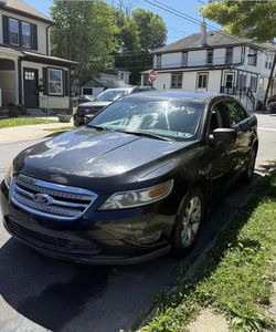 2011 Ford Taurus