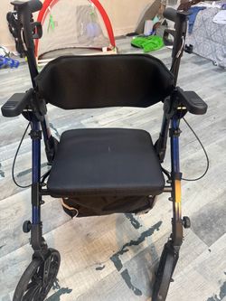 Elenker Walker W/Seat
