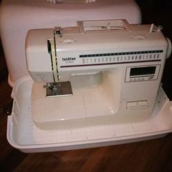 Brother XL-3030 Sewing Machine works great no pedal included comes with case