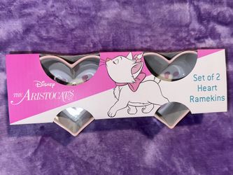 Marie Aristocrats Heart Ramekins 
