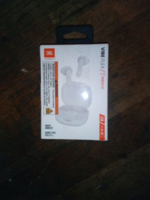 JBL Vibe Flex Wireless Earbuds