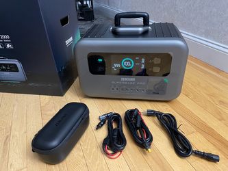 2000W Zendure portable power station with telescopic handle and wheels