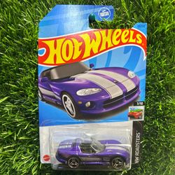 Hot Wheels 1970 Datsun 240Z pink cherry blossom car #HotWheels #Datsun240Z