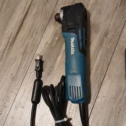 Makita Oscillating Multitool Tool 