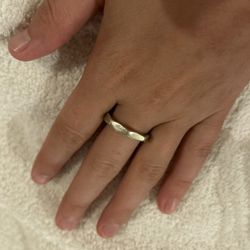 Vintage ring band  sterling silver 925  beautiful unique  size 11 1/4 