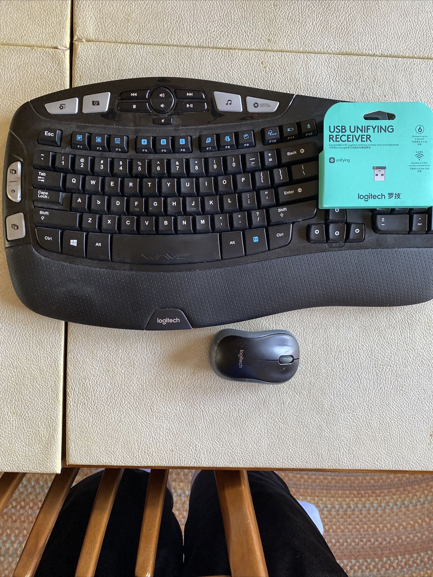 K350 Wireless Keyboard W Mouse