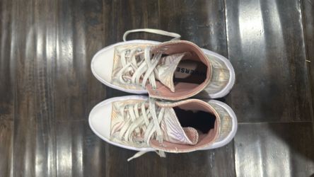 Converse Size 7