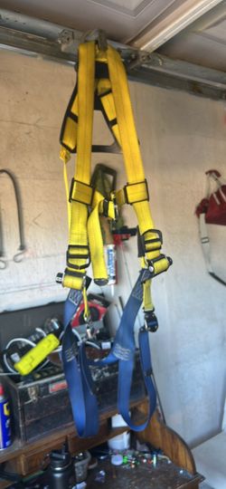 Fall protection by Delta inc