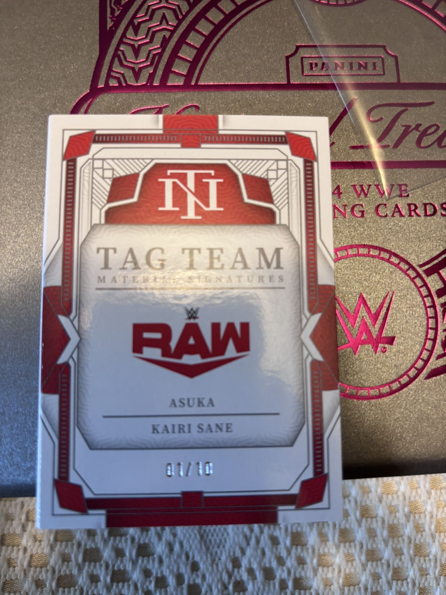 01/10 KAIRI SANE ASUKA DUAL PATCH AUTO BOOKLET NATIONAL TREASURES PANINI