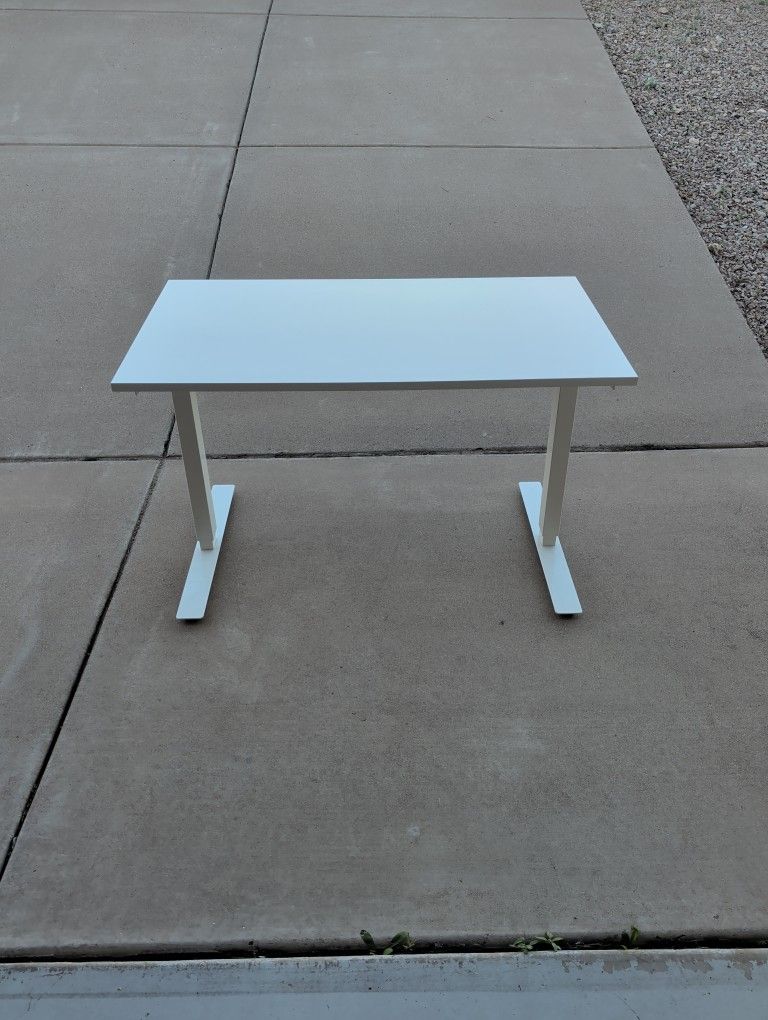 IKEA Trotten / Skarsta Sit Stand Desk with Hand Crank