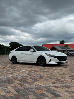 2022 Hyundai Elantra