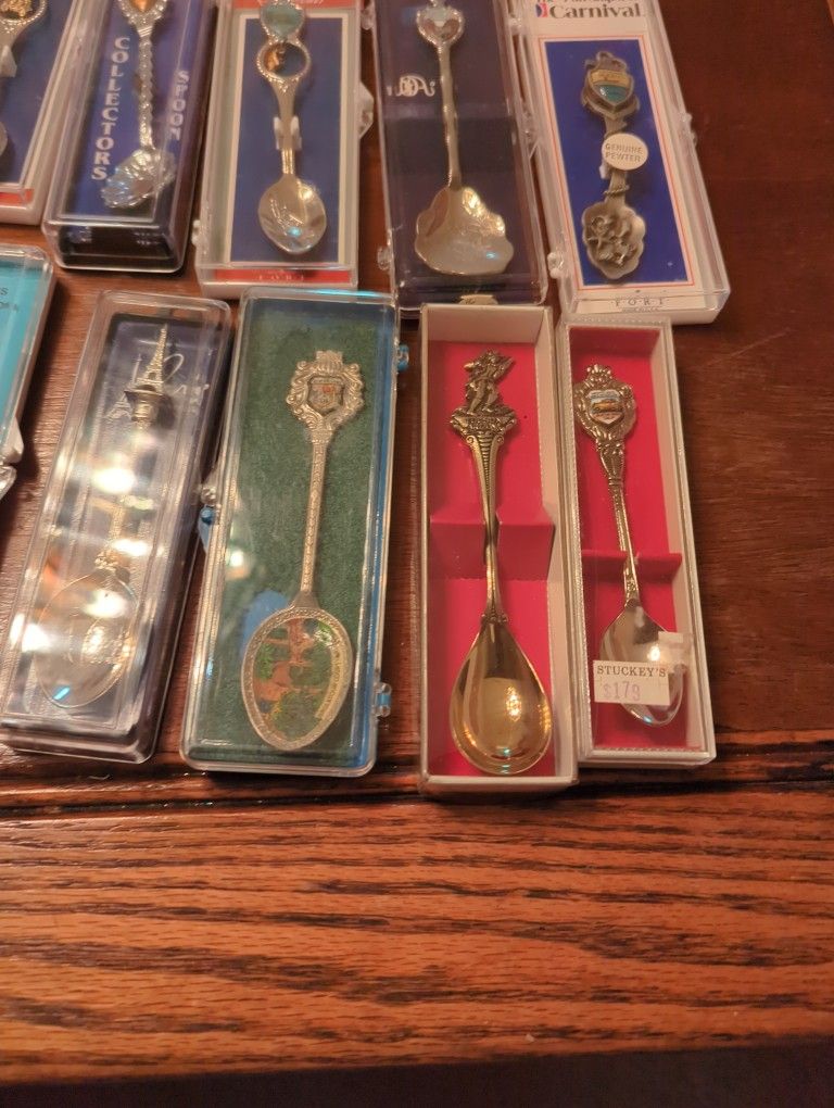 Souvenir SPOONS from All Over The World