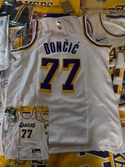Nike Dri -fit Luka Doncic 77