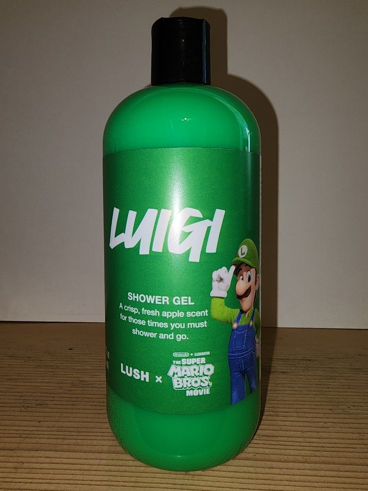 Luigi Green Apple Shower Gel SUPER MARIO BROS Limited Edition LUSH EXCLUSIVE