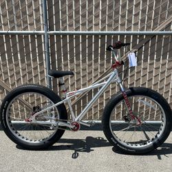 SE Fat Quad 26 BMX Bike BRAND NEW for Sale in Long Beach